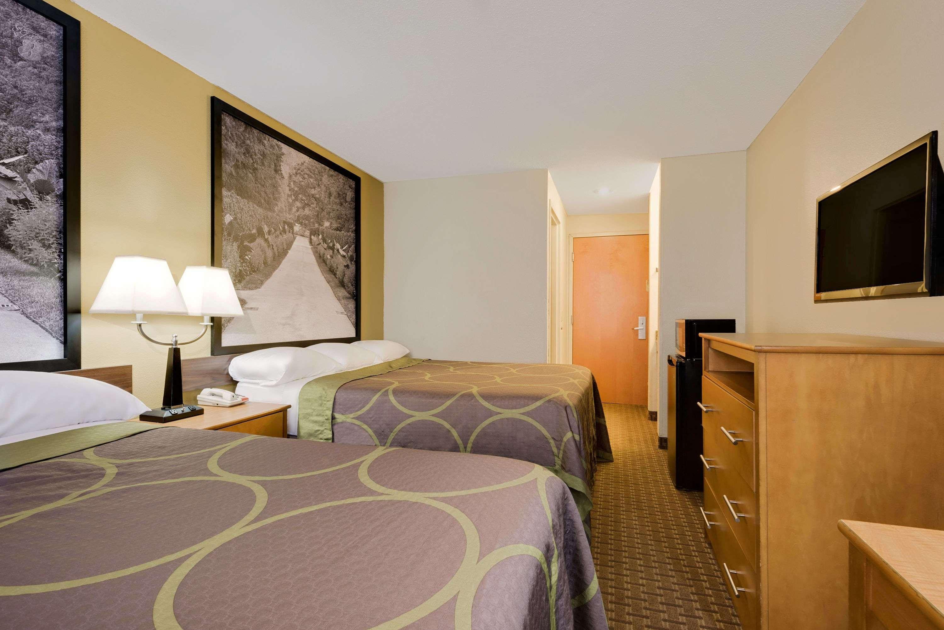 Super 8 By Wyndham Allentown Buitenkant foto